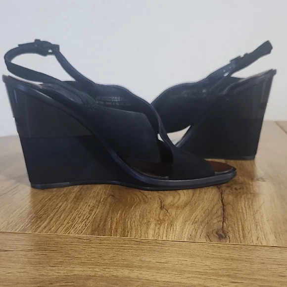 Tory Burch Plataforms Navy and Brown Women's Wedge Sandals - Picture 4 of 16